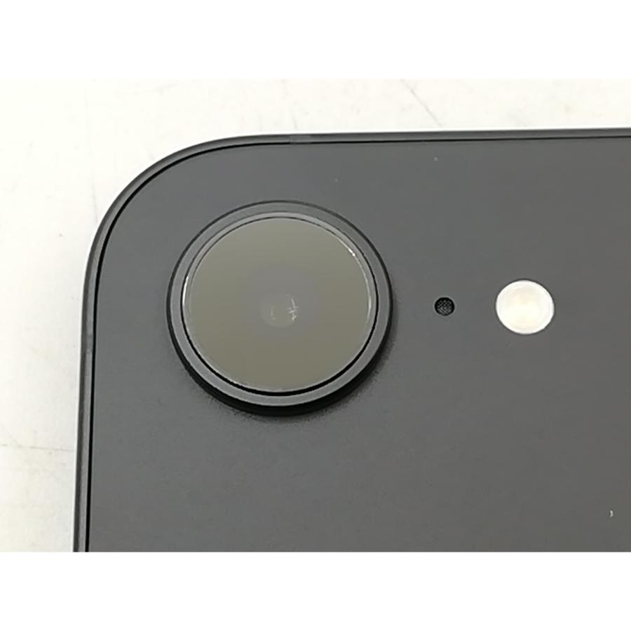 中古】Apple 国内版 【SIMフリー】 iPhone 16e 128GB ブラック MD1Q4J
