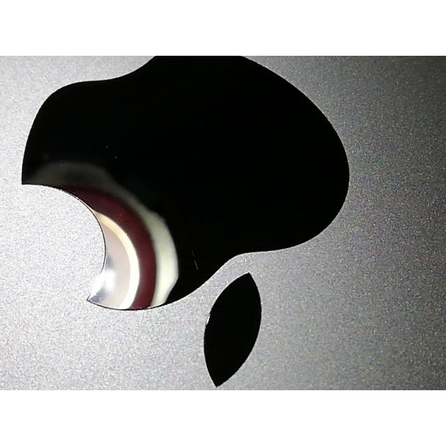 【中古】Apple MacBook Air 13インチ Corei5:1.6GHz 128GB シルバー MREA2J/A (Late 2018)【大宮東口】保証期間１ヶ月【ランクB】の画像