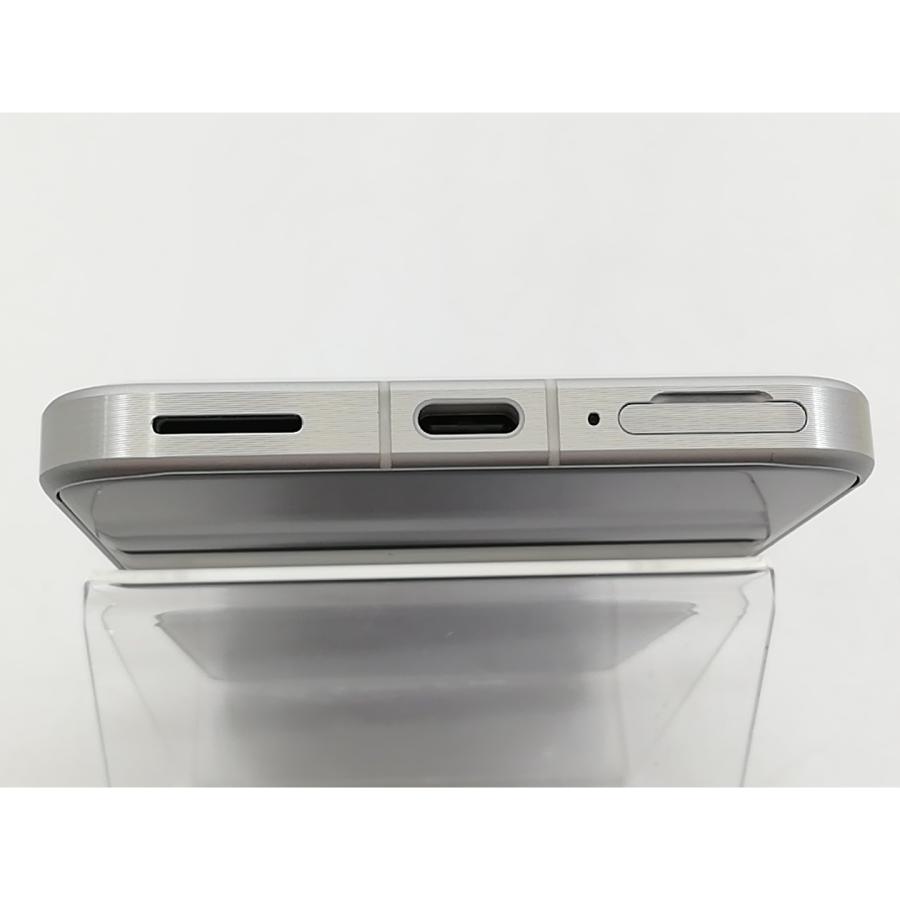 中古】FCNT docomo 【SIMフリー】 arrows Alpha ホワイト 12GB 512GB F