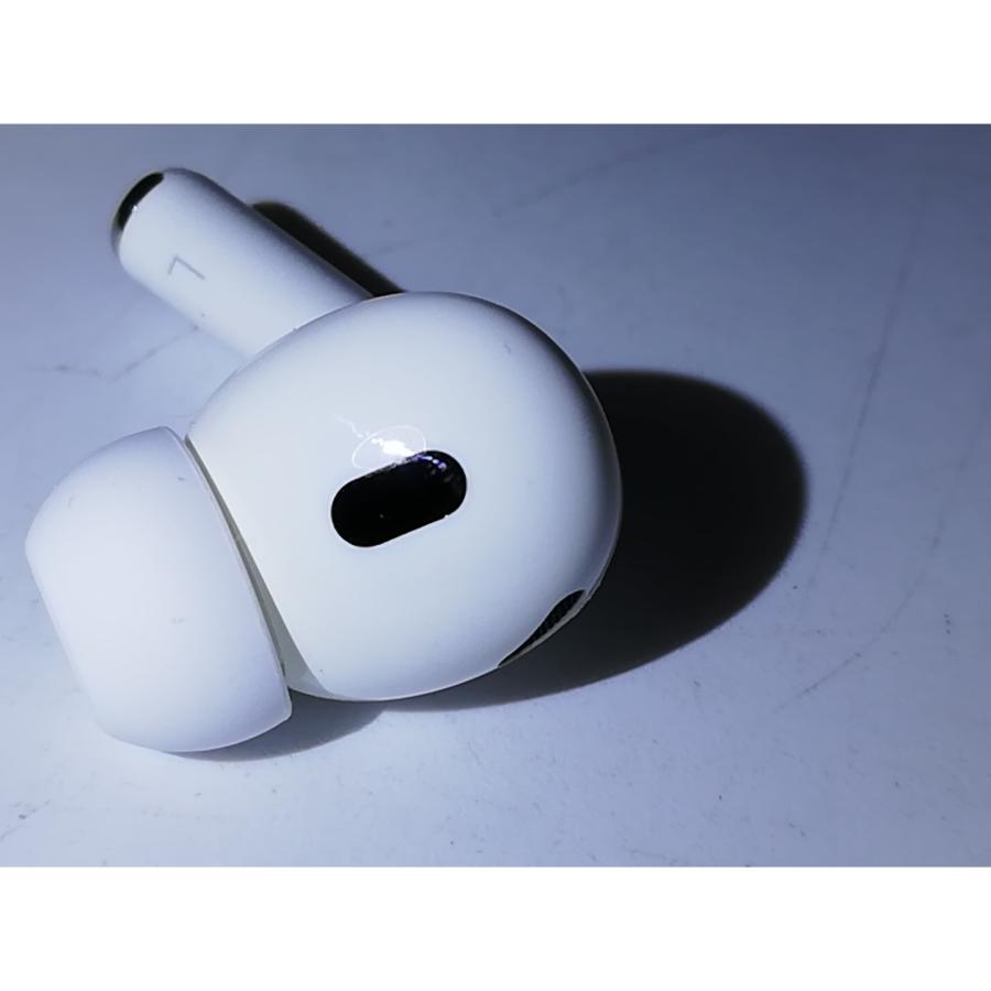 中古】Apple AirPods Pro 第2世代（2023/USB-C） MTJV3J/A【新宿東口 