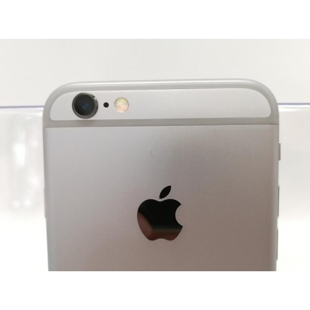中古】Apple au 【SIMロック解除済み】 iPhone 6s 32GB スペースグレイ