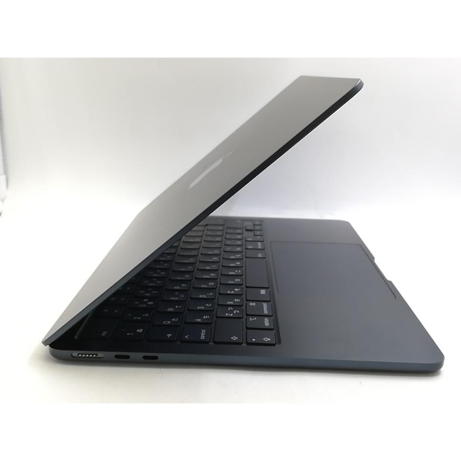 【中古】Apple MacBook Air 13インチ CTO (M2,2022) ミッドナイト M2(CPU:8C/GPU:10C)/24G/1T/35W AC(USB-Cx2)【大宮東口】保証期間１ヶ月【ランクA】の画像