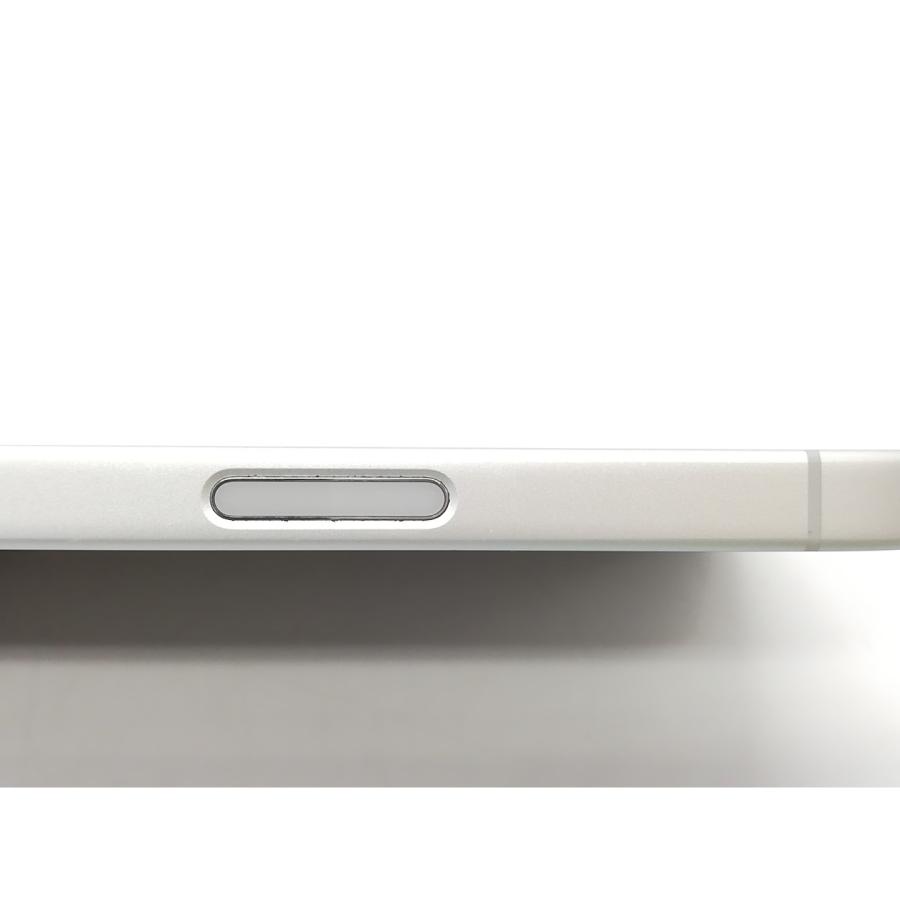 【中古】Apple docomo 【SIMフリー】 iPhone 16 128GB ホワイト MYDR3J/A【新橋】保証期間１ヶ月【ランクA】の画像