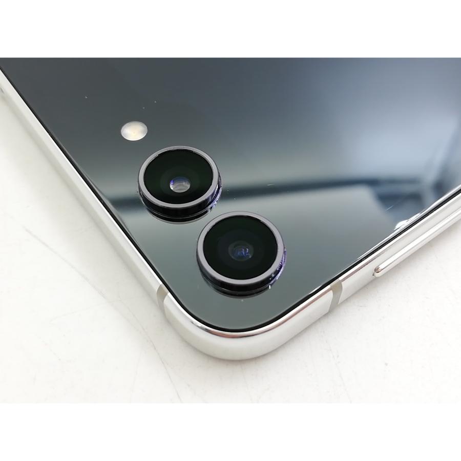 【中古】SAMSUNG au 【SIMフリー】 Galaxy Z Flip5 クリーム 8GB 256GB SCG23【大宮東口】保証期間１ヶ月【ランクA】の画像