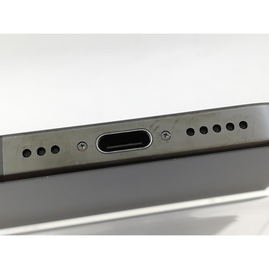 【中古】Apple SoftBank 【SIMフリー】 iPhone 15 Pro 512GB ブラックチタニウム MTUH3J/A【大宮東口】保証期間１ヶ月【ランクC】の画像