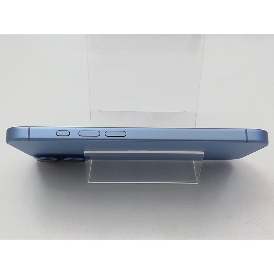 【中古】Apple docomo 【SIMフリー】 iPhone 17 256GB ミストブルー MG694J/A【大宮東口】保証期間１ヶ月【ランクA】の画像