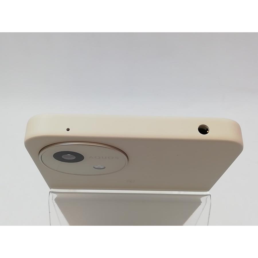 中古】SHARP docomo 【SIMフリー】 AQUOS wish4 ホワイト 4GB 64GB SH
