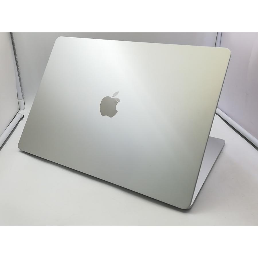 【中古】Apple MacBook Air 15インチ  M3(CPU:8C/GPU:10C) 8GB/512GB シルバー MRYQ3J/A (15インチ, M3, 2024)【大宮東口】保証期間１ヶ月【ランクB】の画像