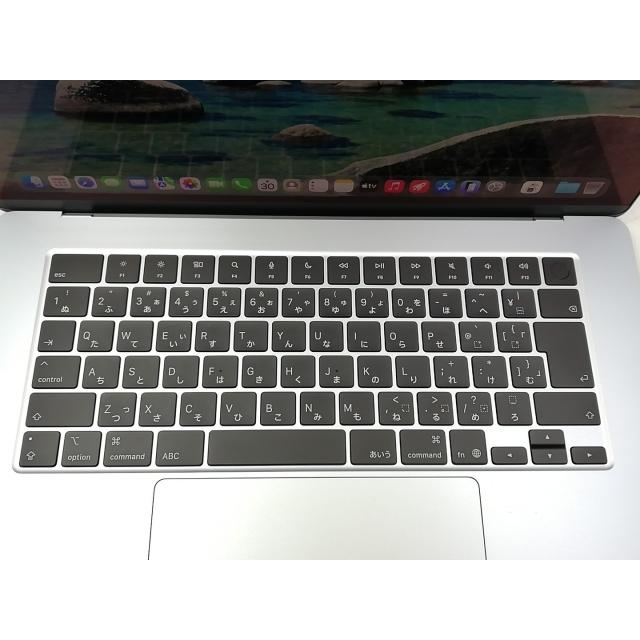 【中古】Apple MacBook Air 15インチ (M4,2025) M4(CPU:10C/GPU:10C) 16GB/256GB スカイブルー MC7A4J/A【大宮東口】保証期間１ヶ月【ランクA】の画像