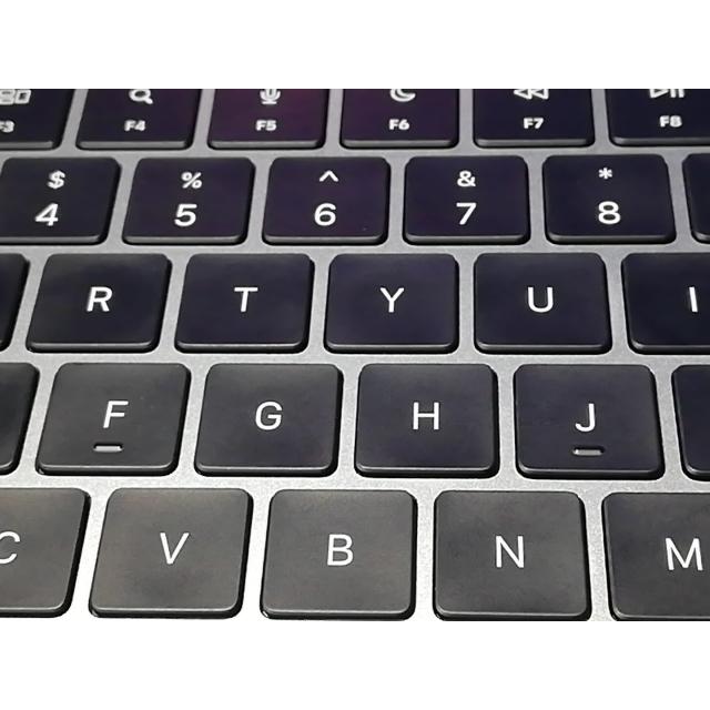 【中古】Apple MacBook Air 13インチ CTO (M4, 2025) スカイブルー M4(CPU:10C/GPU:8C)/16G/256G【大宮東口】保証期間１ヶ月【ランクA】の画像
