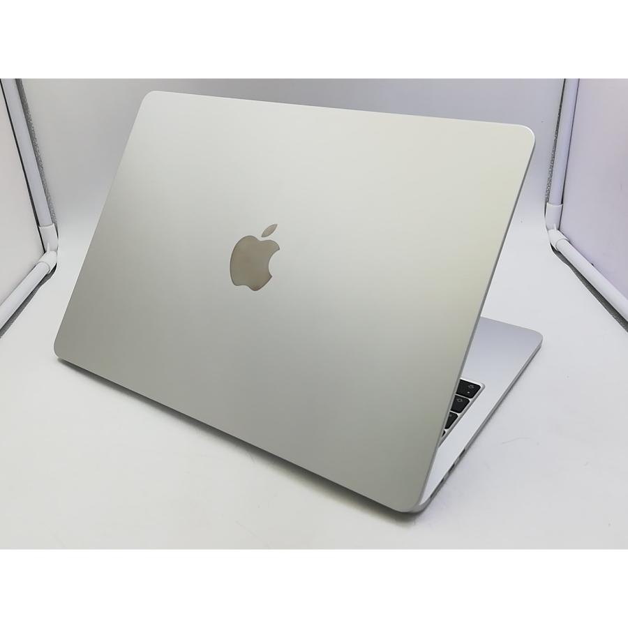 【中古】Apple MacBook Air 13インチ  M2(CPU:8C/GPU:8C) 8GB/256GB シルバー MLXY3J/A (M2,2022)【大宮東口】保証期間１ヶ月【ランクB】の画像