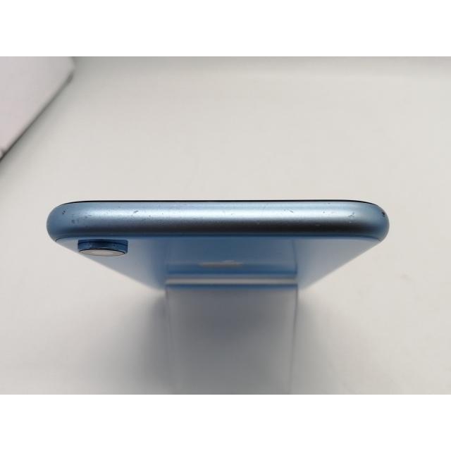 中古】Apple au 【SIMロック解除済み】 iPhone XR 128GB ブルー MT0U2J