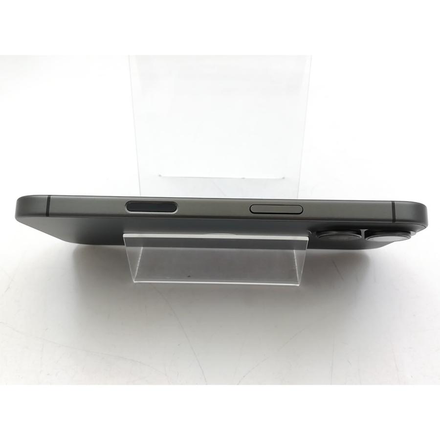 【中古】Apple 国内版 【SIMフリー】 iPhone 17 256GB ブラック MG674J/A【大宮東口】保証期間１ヶ月【ランクA】の画像