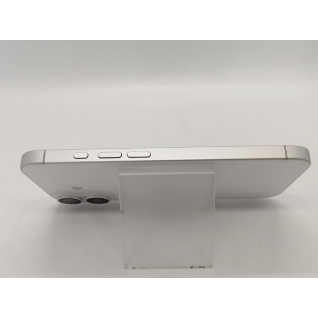 【中古】Apple 国内版 【SIMフリー】 iPhone 17 256GB ホワイト MG684J/A【大宮東口】保証期間１ヶ月【ランクA】の画像