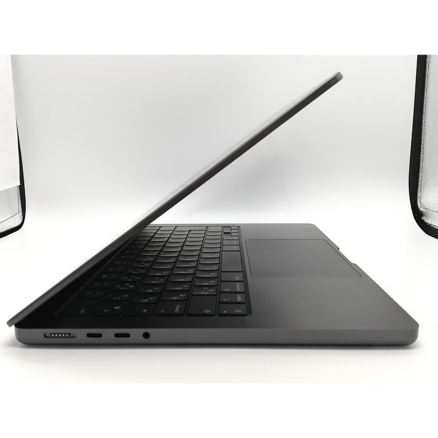中古】Apple MacBook Pro 14インチ M5(CPU:10C/GPU:10C) 24GB/1TB