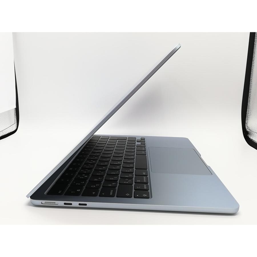 中古】Apple MacBook Air 13インチ M5(CPU:10C/GPU:8C) 16GB/512GB