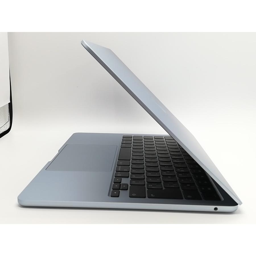中古】Apple MacBook Air 13インチ M5(CPU:10C/GPU:8C) 16GB/512GB