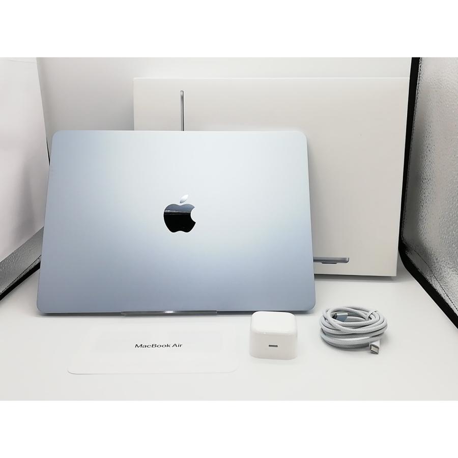 中古】Apple MacBook Air 13インチ M5(CPU:10C/GPU:8C) 16GB/512GB