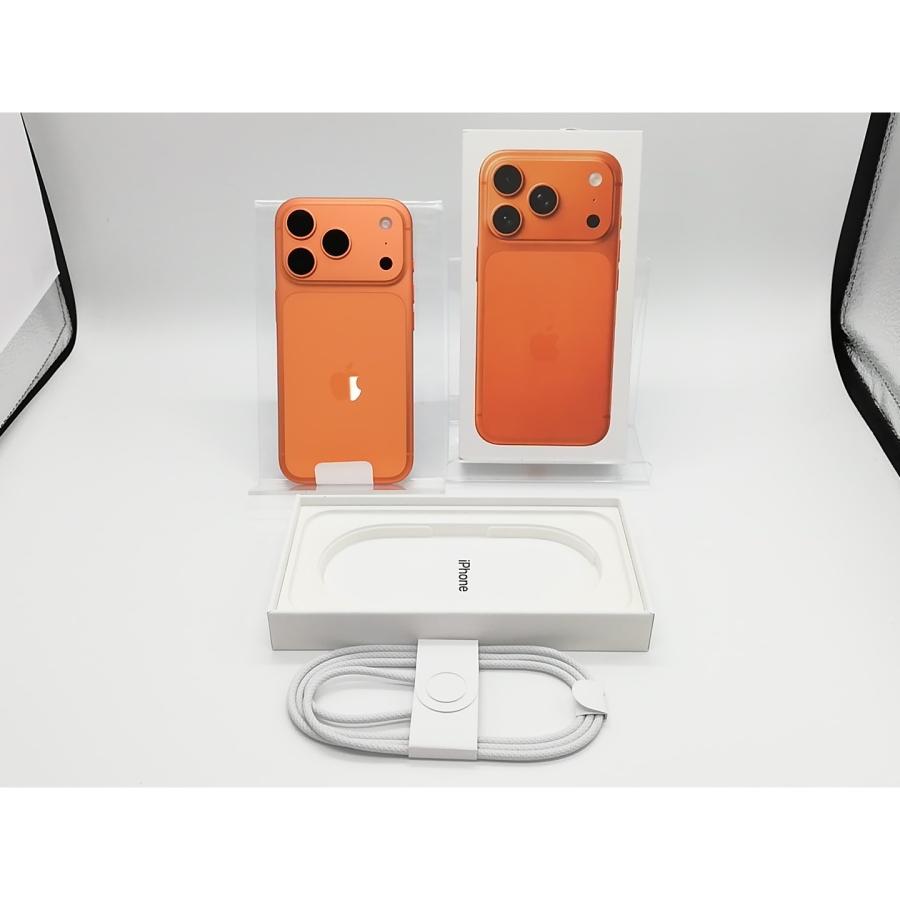 未使用】Apple 国内版 【SIMフリー】 iPhone 17 Pro 256GB コズミック