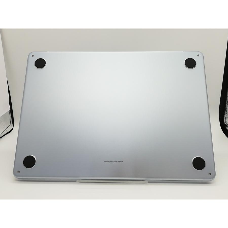 中古】Apple MacBook Air 13インチ (M4,2025) M4(CPU:10C/GPU:8C) 16GB