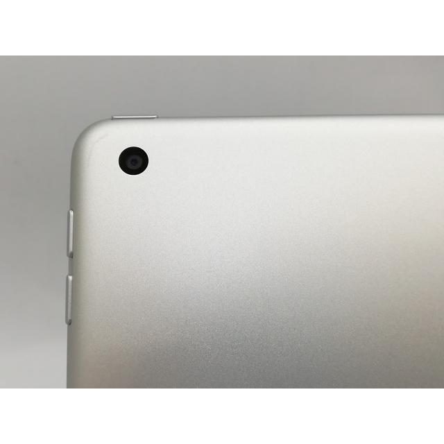 中古】Apple iPad(第8世代) Wi-Fiモデル 32GB シルバー MYLA2J 中古】Apple iPad(第8世代) Wi-Fiモデル 32GB シルバー MYLA2J