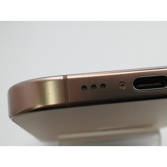 【中古】Apple 海外版 【SIMフリー】 iPhone 16 Pro 256GB デザートチタニウム【新橋烏森通り】保証期間１ヶ月【ランクA】の画像