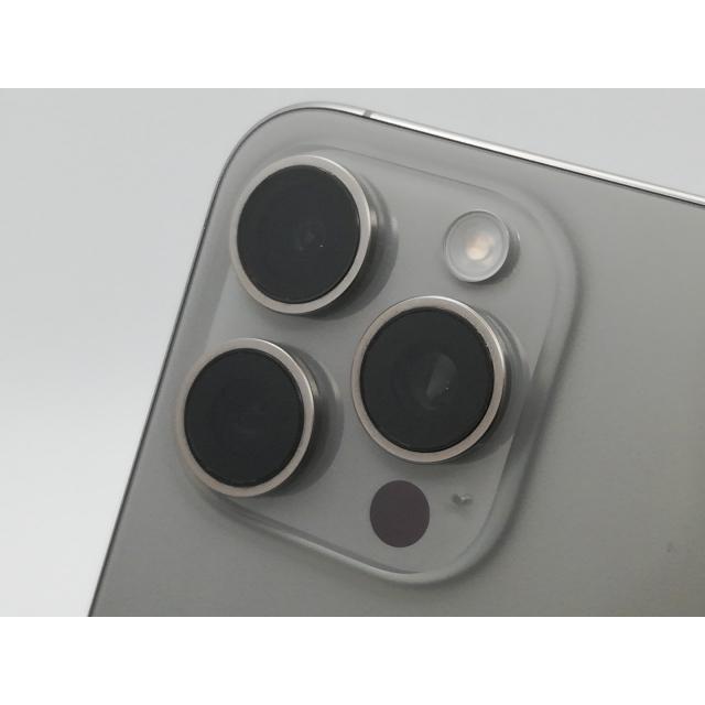 【中古】Apple 国内版 【SIMフリー】 iPhone 15 Pro Max 1TB ナチュラルチタニウム MU713J/A【新橋烏森通り】保証期間１ヶ月【ランクA】の画像