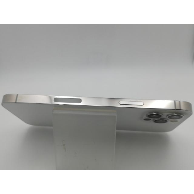 iPhone 12 【中古】Apple Pro 256GB シルバー （海外版SIMロックフリー