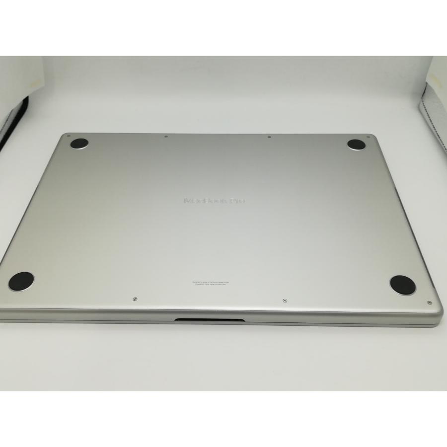 中古】Apple MacBook Pro 16インチ M5 Pro(CPU:18C/GPU:20C) 24GB/1TB