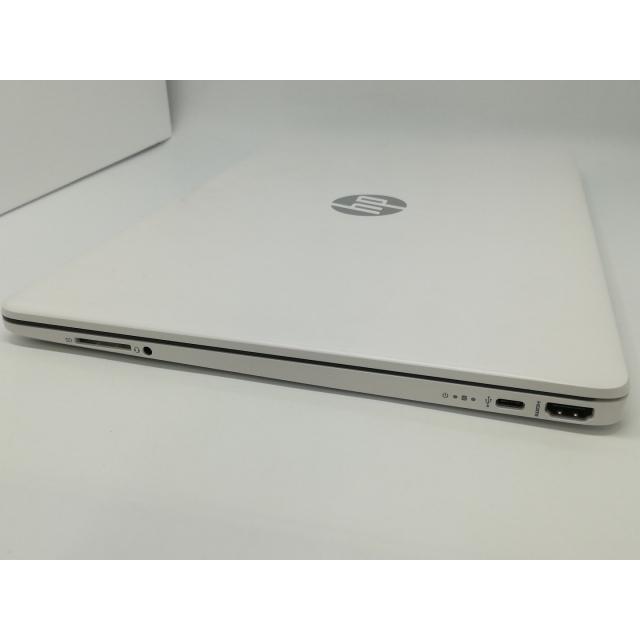 中古】HP HP 15s-eq1000 15s-eq1132AU ピュアホワイト【R5 4500U 8G
