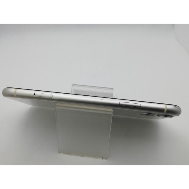 中古】Apple 国内版 【SIMフリー】 iPhone 11 128GB ホワイト MWM22J/A