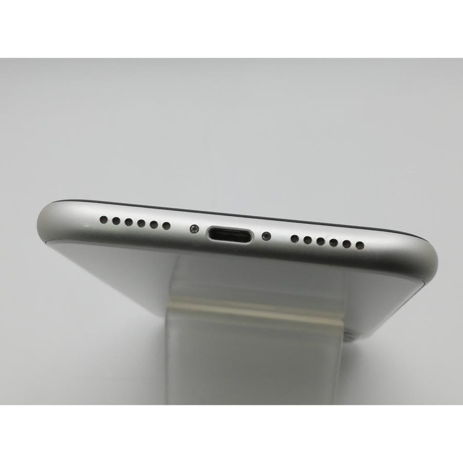 中古】Apple 国内版 【SIMフリー】 iPhone 11 128GB ホワイト MWM22J/A