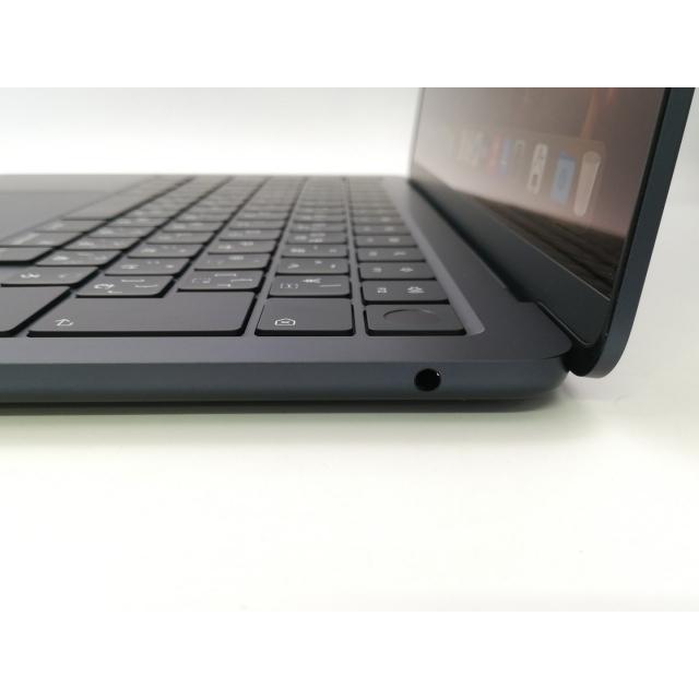 中古】Apple MacBook Air 13インチ (M4,2025) M4(CPU:10C/GPU:8C) 16GB