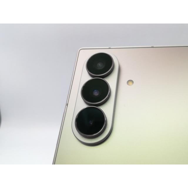 中古】SAMSUNG 国内版 【SIMフリー】 Galaxy Z Fold7 シルバーシャドウ