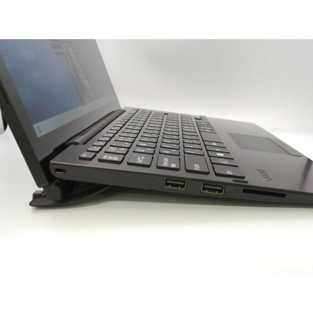 中古】VAIO VAIO A12 VJA121C13N 【i7-8500Y 16G 256G(SSD) 1GbE WiFi