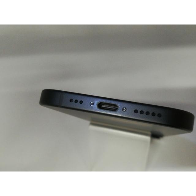 【中古】Apple 国内版 【SIMフリー】 iPhone 15 128GB ブラック MTMH3J/A【大阪堂島】保証期間１ヶ月【ランクA】の画像