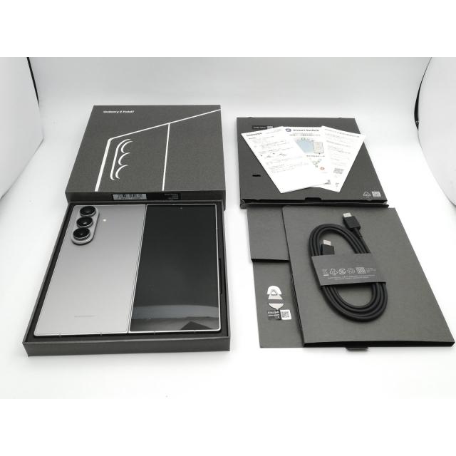 【ほぼ未使用】Galaxy Z Fold7 | 256GB| シルバー シャドウ Samsung Galaxy Z Fold7 256GB Smartphone (Unlocked), Silver Shadow