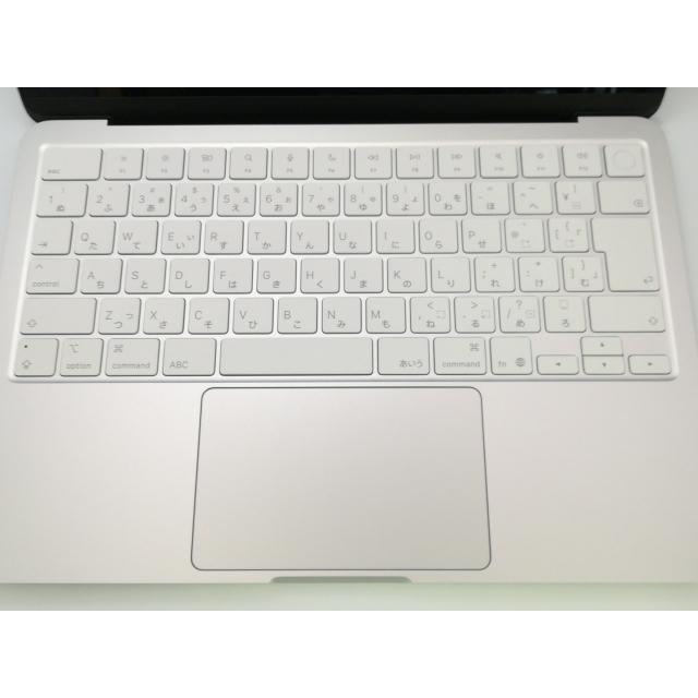 【中古】Apple MacBook Neo 13インチ A18 Pro(CPU:6C/GPU:5C) 8GB/512GB シルバー MHFC4J/A (13インチ,A18 Pro)【大阪堂島】保証期間１ヶ月【ランクA】の画像