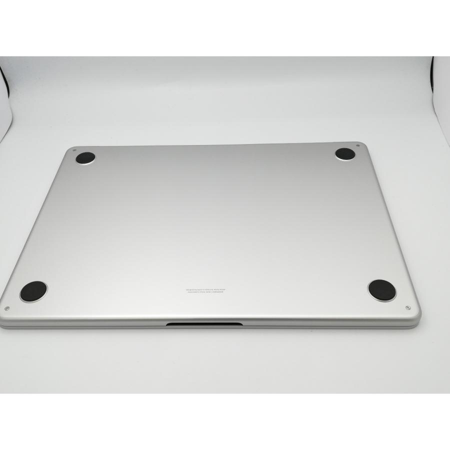 中古】Apple MacBook Air 13インチ (M4,2025) M4(CPU:10C/GPU:8C) 16GB