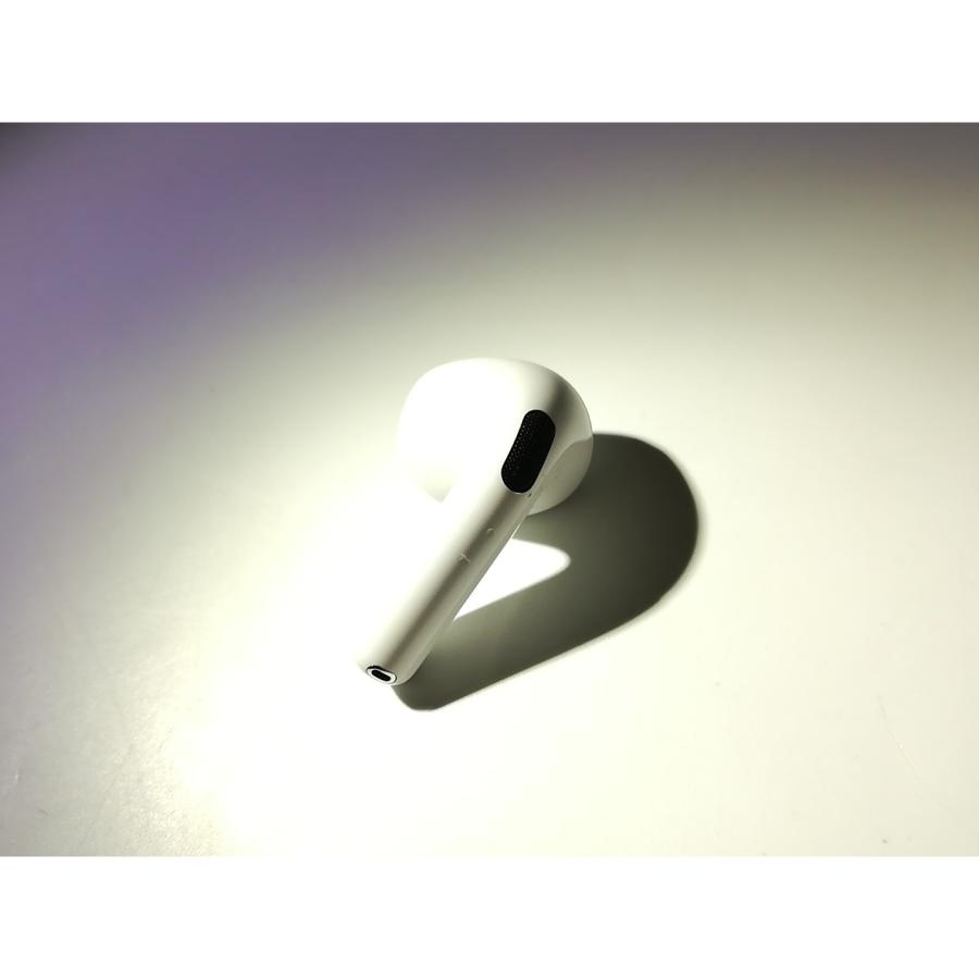 中古】Apple AirPods 4 アクティブノイズキャンセリング搭載モデル
