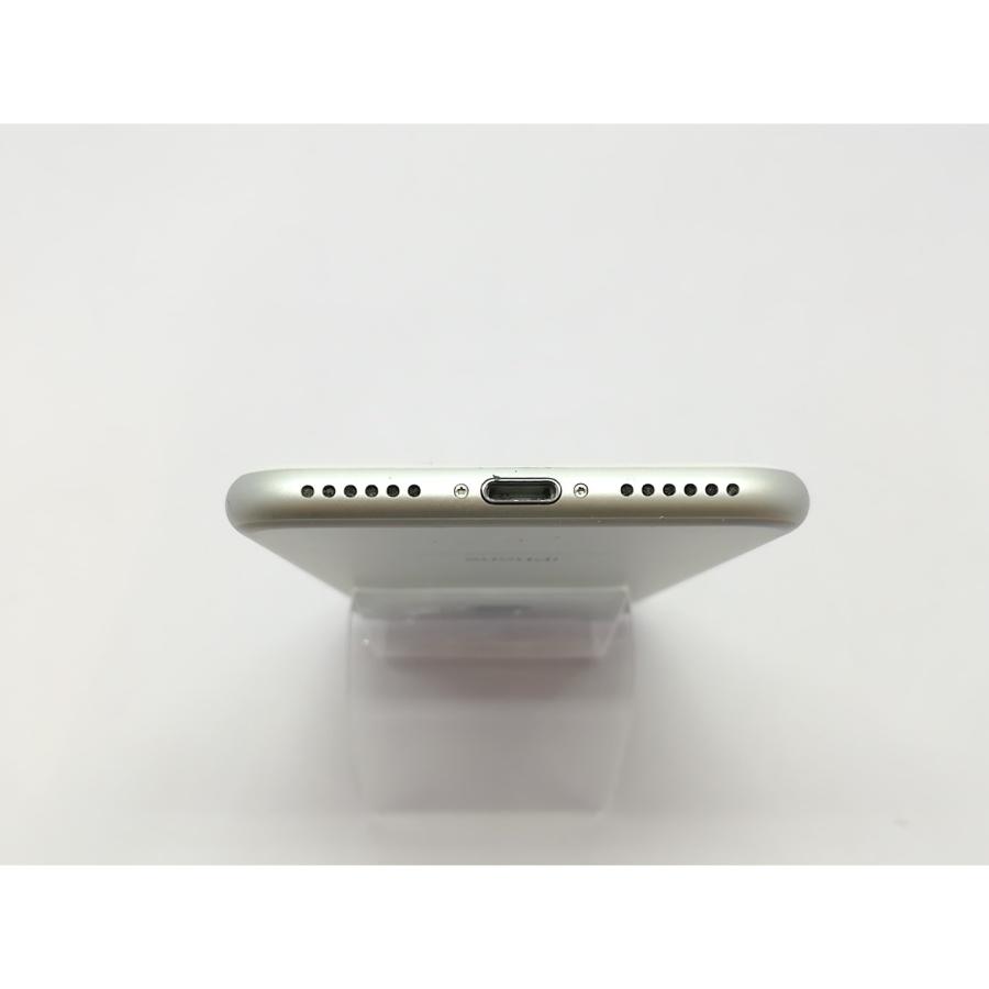 中古】Apple SoftBank 【SIMロック解除済み】 iPhone 7 128GB シルバー