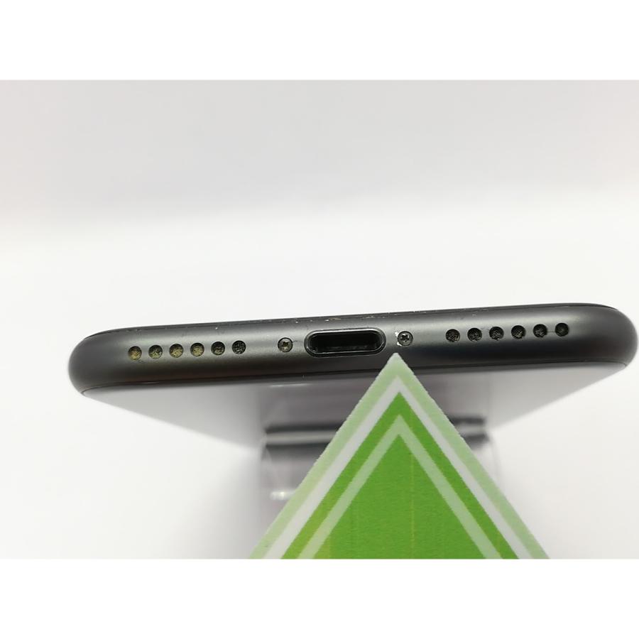 中古】Apple docomo 【SIMロック解除済み】 iPhone 8 64GB スペース