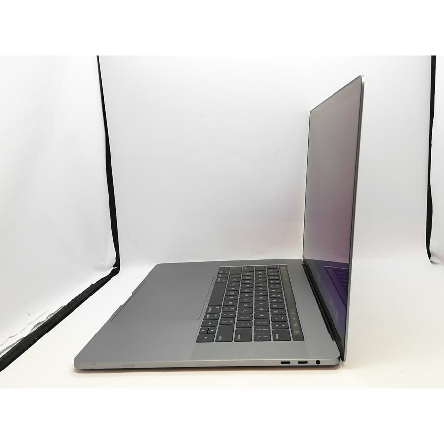 【中古】Apple MacBook Pro 15インチ CTO (Late 2016) シルバー Core i7(2.7G)/16G/512G(SSD)/Radeon Pro 455【立川フロム中武】保証期間１ヶ月【ランクB】の画像