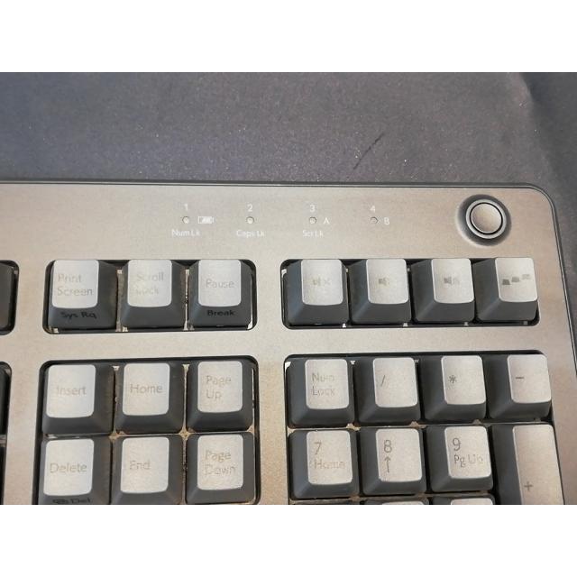 中古】東プレ REALFORCE R3 R3HA11 [有線&無線/フルサイズ/日本語配列