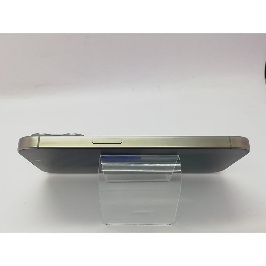 【中古】Apple SoftBank 【SIMフリー】 iPhone 15 Pro 256GB ナチュラルチタニウム MTUF3J/A【立川フロム中武】保証期間１ヶ月【ランクA】の画像