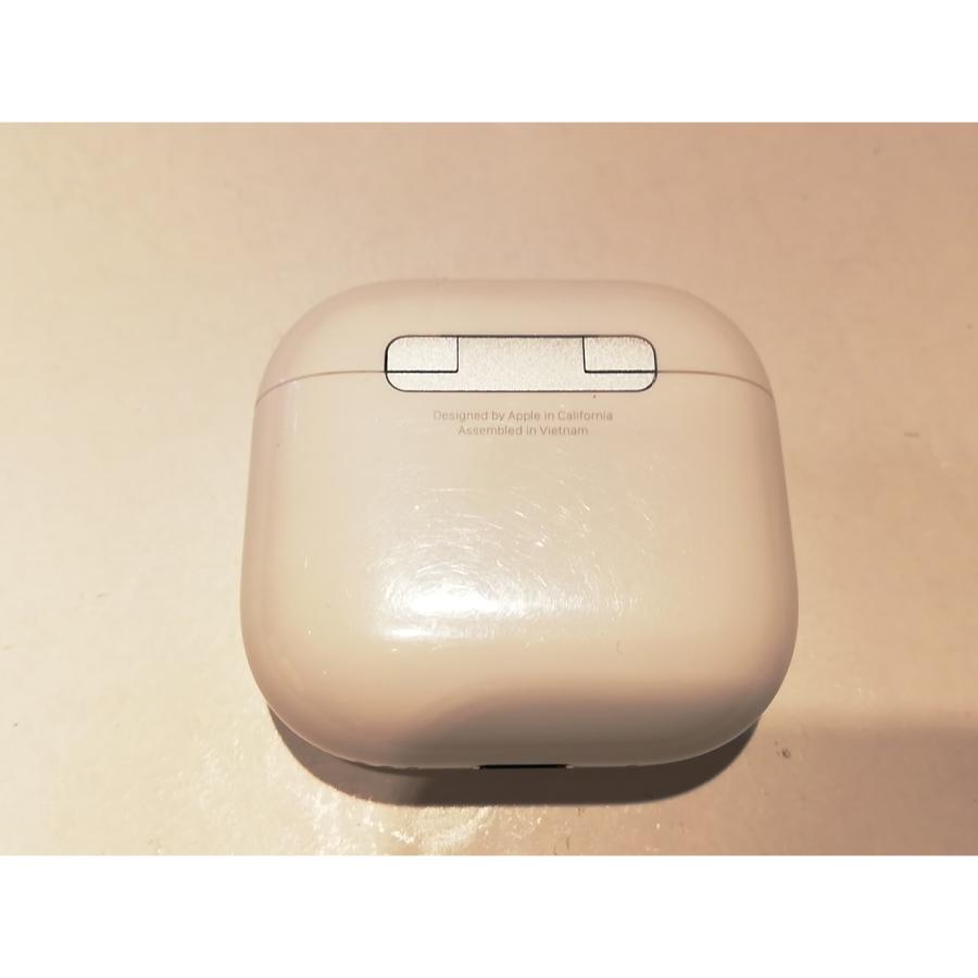 Apple AirPods4 ノイキャン搭載 ★中古品★本体のみ 中古】Apple AirPods 4 アクティブノイズキャンセリング搭載モデル