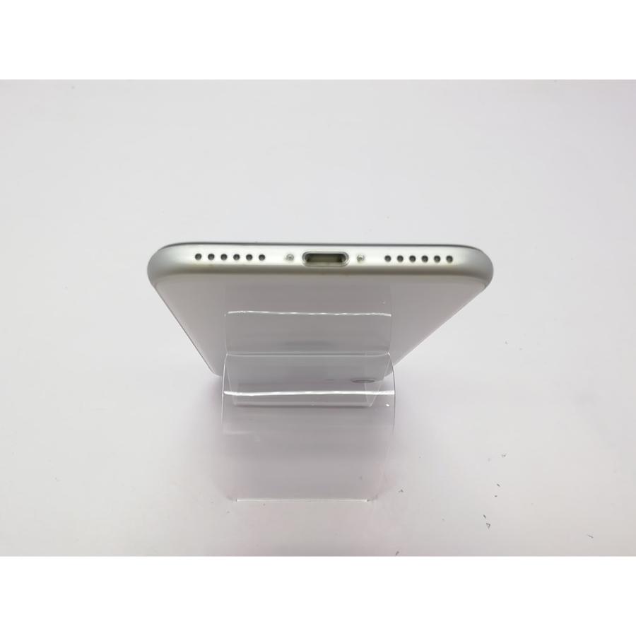 iPhone SE（第2世代） 【中古】Apple docomo 【SIMロック解除済み