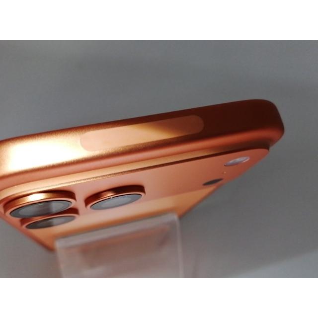 中古】Apple 国内版 【SIMフリー】 iPhone 17 Pro Max 1TB コズミック