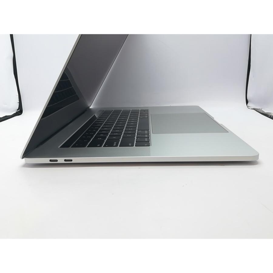 中古】Apple MacBook Pro 15インチ CTO (Mid 2018) シルバー Core i7