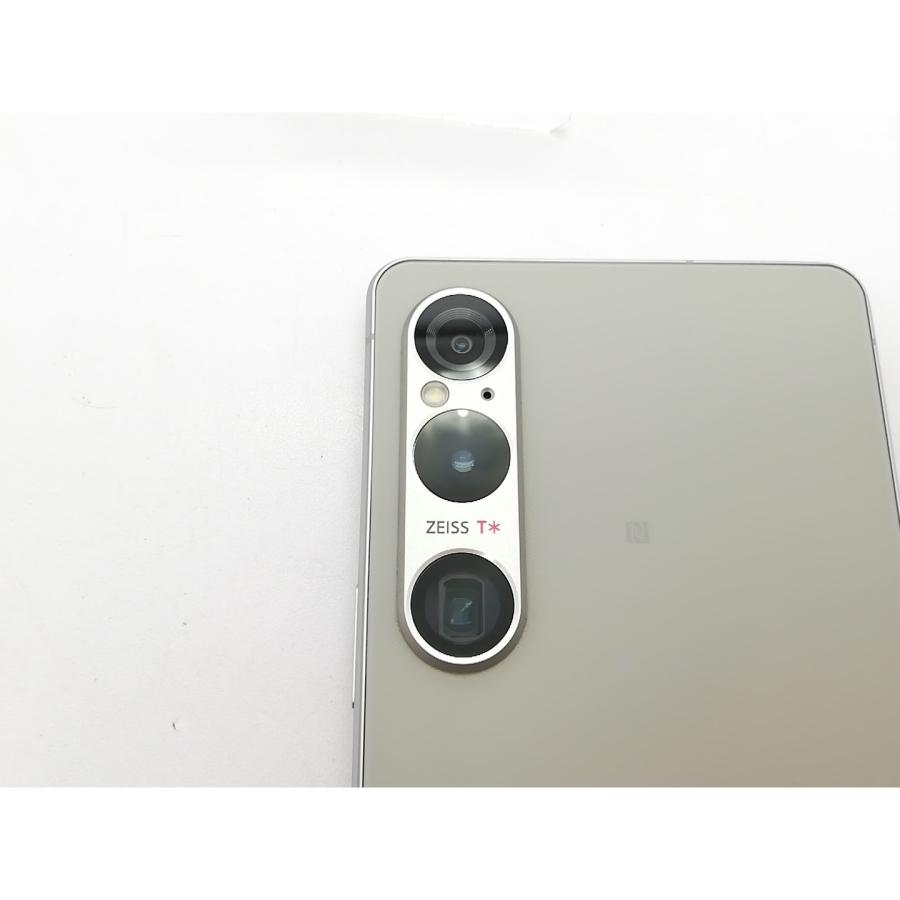 中古】SONY au 【SIMフリー】 Xperia 1 VI プラチナシルバー 12GB